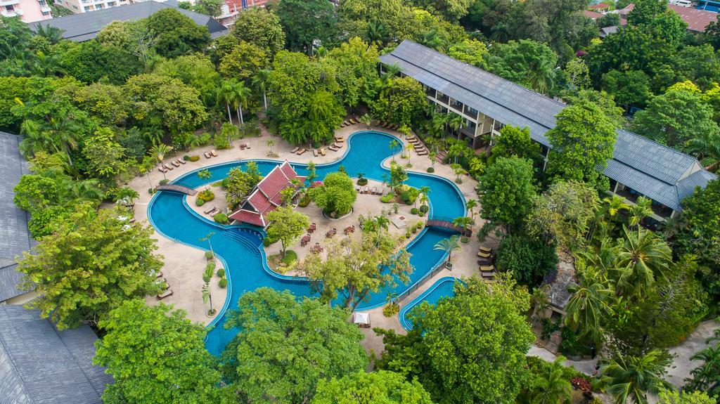ALSQ-at-Green-park-resort-pattaya