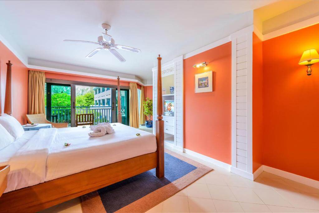 Andaman Seaview Hotel Deluxe Room 3