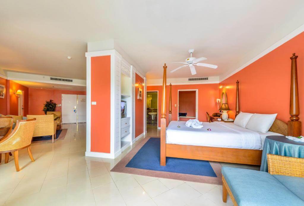 Andaman Seaview Hotel Deluxe Room 1