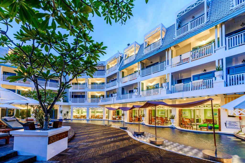 Andaman Seaview Hotel phuket 2