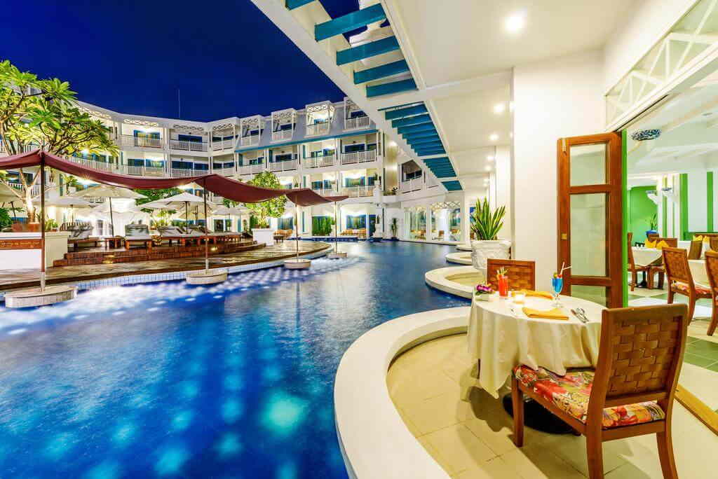 Andaman Seaview Hotel phuket 11