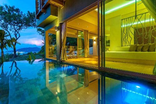 The Crest Phuket Deluxe Pool Villa