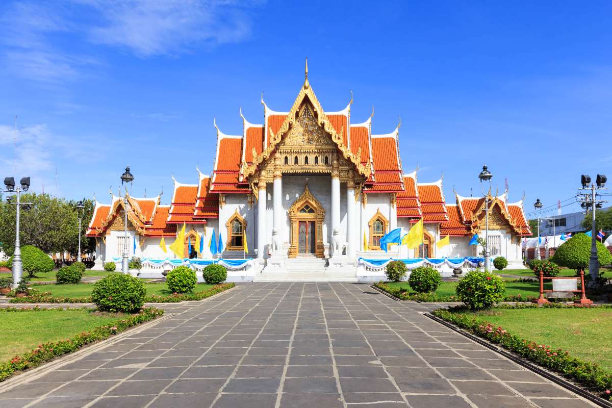 Floating Market and Grand Palace Bangkok Excursions